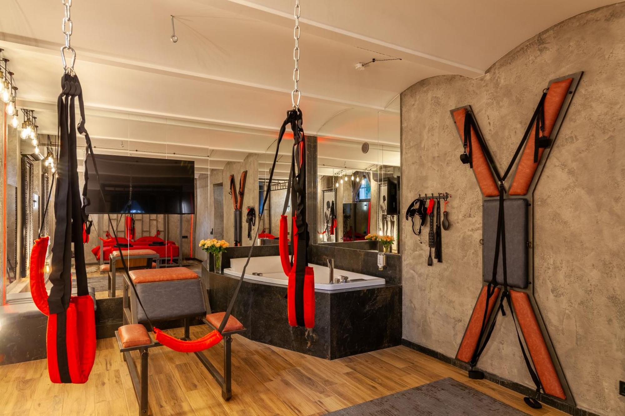 Royal Hot Jucuzzi Apartment Λβιβ Εξωτερικό φωτογραφία