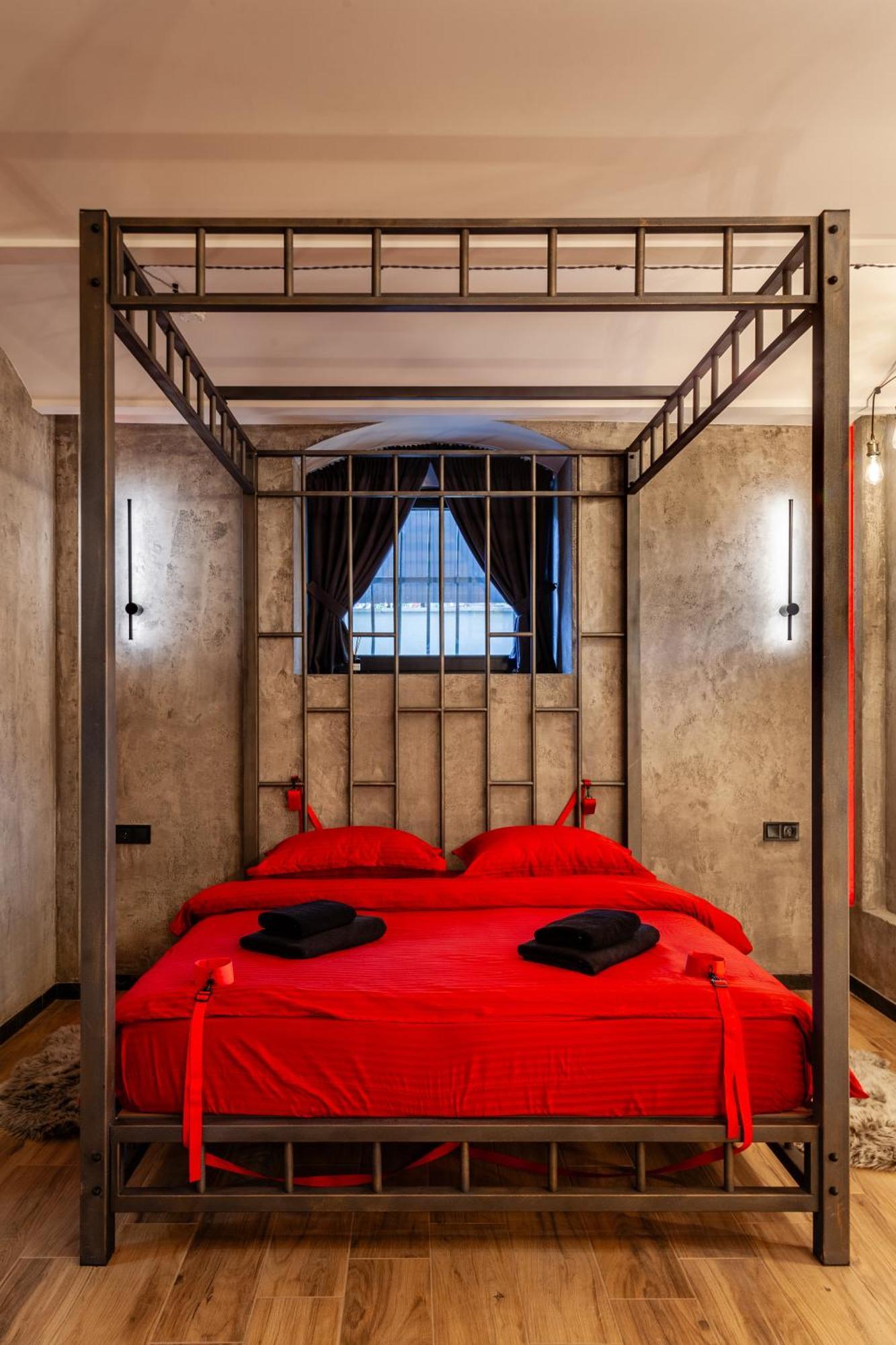 Royal Hot Jucuzzi Apartment Λβιβ Εξωτερικό φωτογραφία